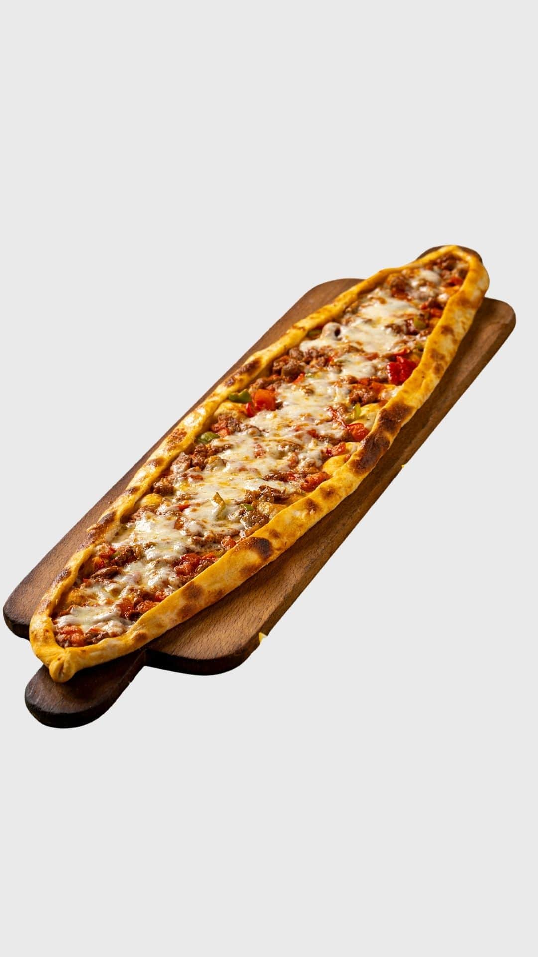 Kuşbaşılı Kaşarlı Pide