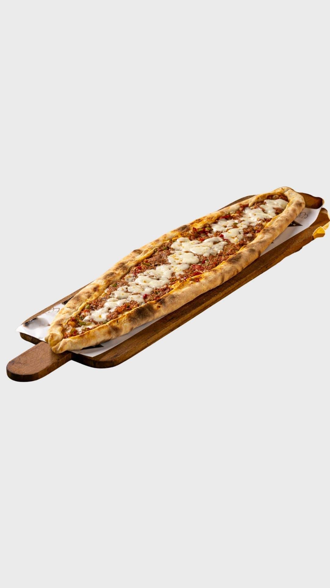 Kıymalı Kaşarlı Pide